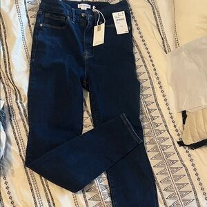 NWT Good American skinny stretch always fit  Dark Blue Jeans size 6-12 new